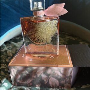 La Vie Est Belle Oui. Rare and discontinued one of the very best flankers